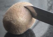 怎样辨别PG国际猕猴桃的好坏